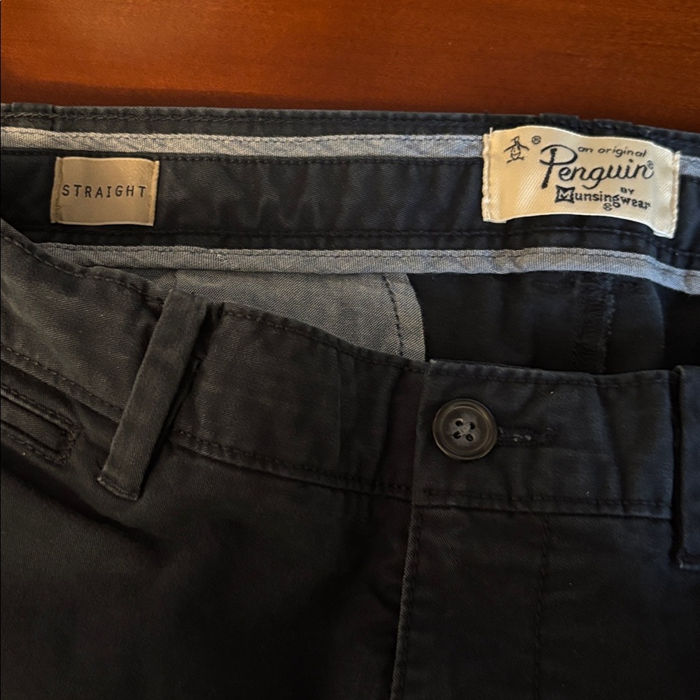 Men’s Penguin straight leg 30x32 navy twill pants - Picture 6 of 8